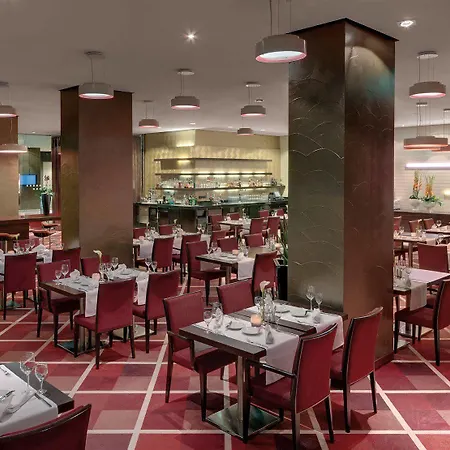 Radisson Blu 4*